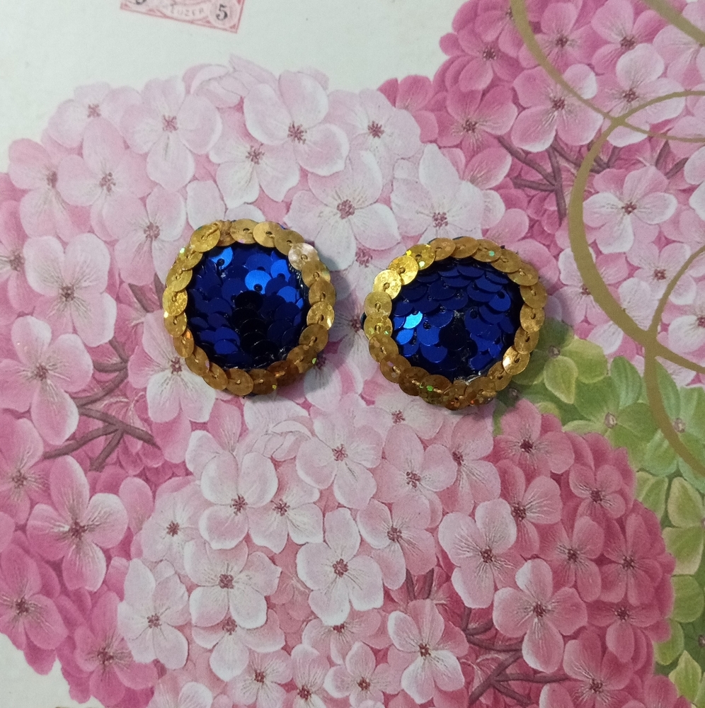Exotic nipple pasties